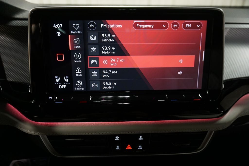 2024 Volkswagen Atlas Cross Sport 2.0T SEL Premium R-Line