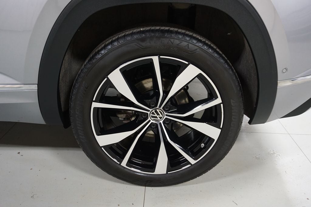2024 Volkswagen Atlas Cross Sport 2.0T SEL Premium R-Line