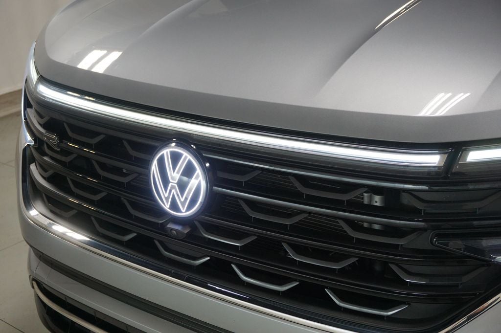 2024 Volkswagen Atlas Cross Sport 2.0T SEL Premium R-Line
