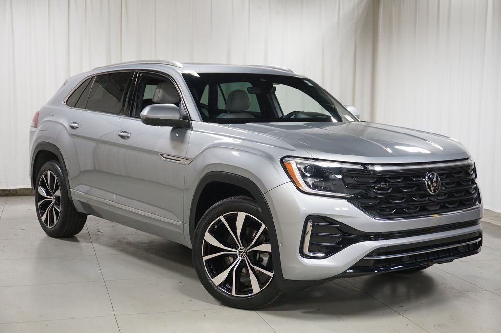 2024 Volkswagen Atlas Cross Sport 2.0T SEL Premium R-Line
