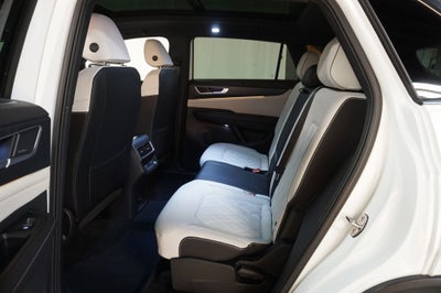 2025 Volkswagen Atlas Cross Sport 2.0T SEL Premium R-Line
