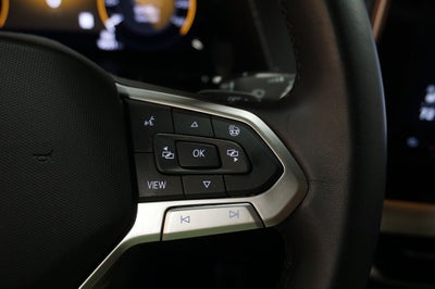 2025 Volkswagen Atlas Cross Sport 2.0T SEL Premium R-Line