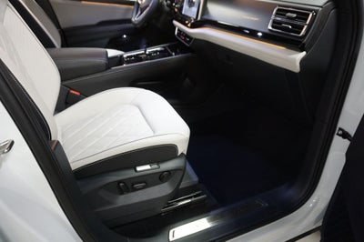 2025 Volkswagen Atlas Cross Sport 2.0T SEL Premium R-Line