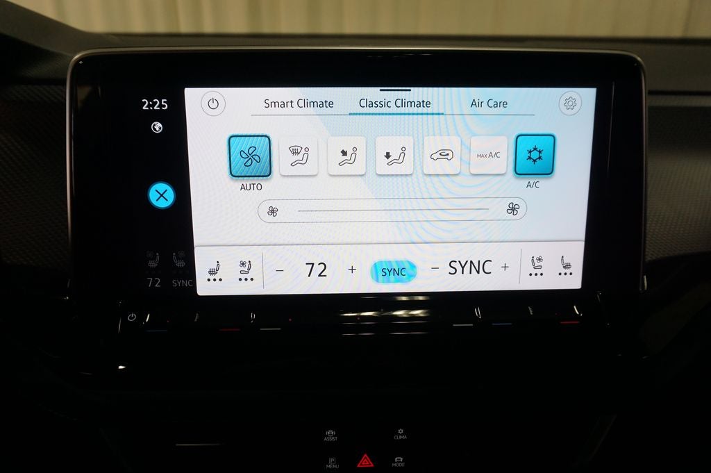 2025 Volkswagen Atlas Cross Sport 2.0T SEL Premium R-Line