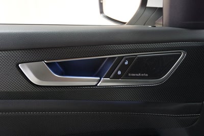 2025 Volkswagen Atlas Cross Sport 2.0T SEL Premium R-Line