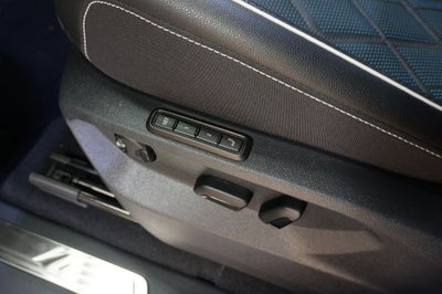 2025 Volkswagen Atlas Cross Sport 2.0T SEL Premium R-Line