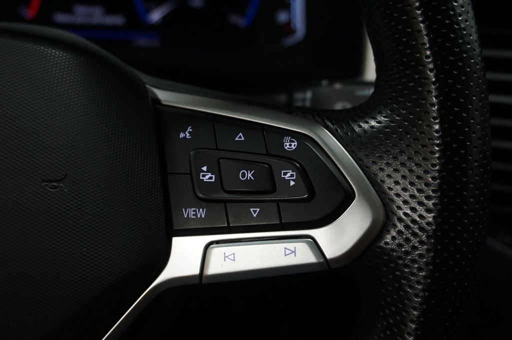 2021 Volkswagen Atlas Cross Sport 3.6L V6 SEL Premium R-Line