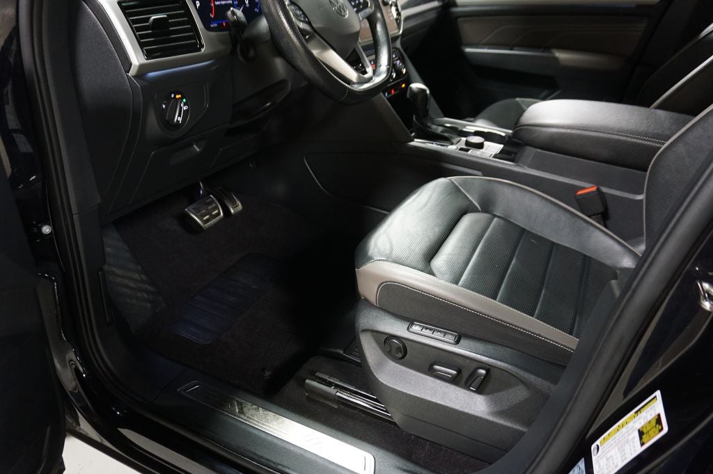 2021 Volkswagen Atlas Cross Sport 3.6L V6 SEL Premium R-Line