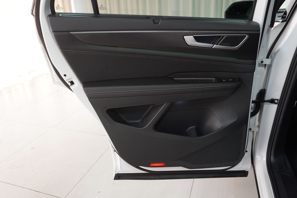 2025 Volkswagen Atlas Cross Sport 2.0T SEL Premium R-Line