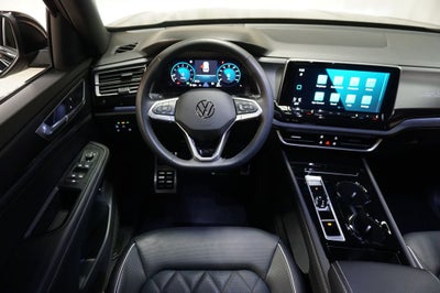 2025 Volkswagen Atlas Cross Sport 2.0T SEL Premium R-Line