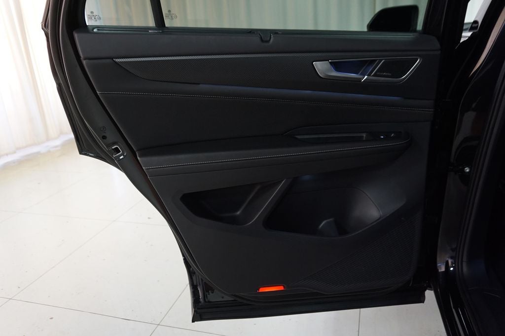 2025 Volkswagen Atlas Cross Sport 2.0T SEL Premium R-Line