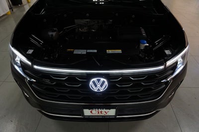 2025 Volkswagen Atlas Cross Sport 2.0T SEL Premium R-Line