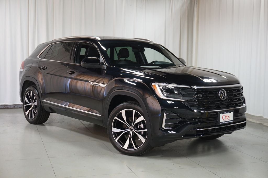 2025 Volkswagen Atlas Cross Sport 2.0T SEL Premium R-Line