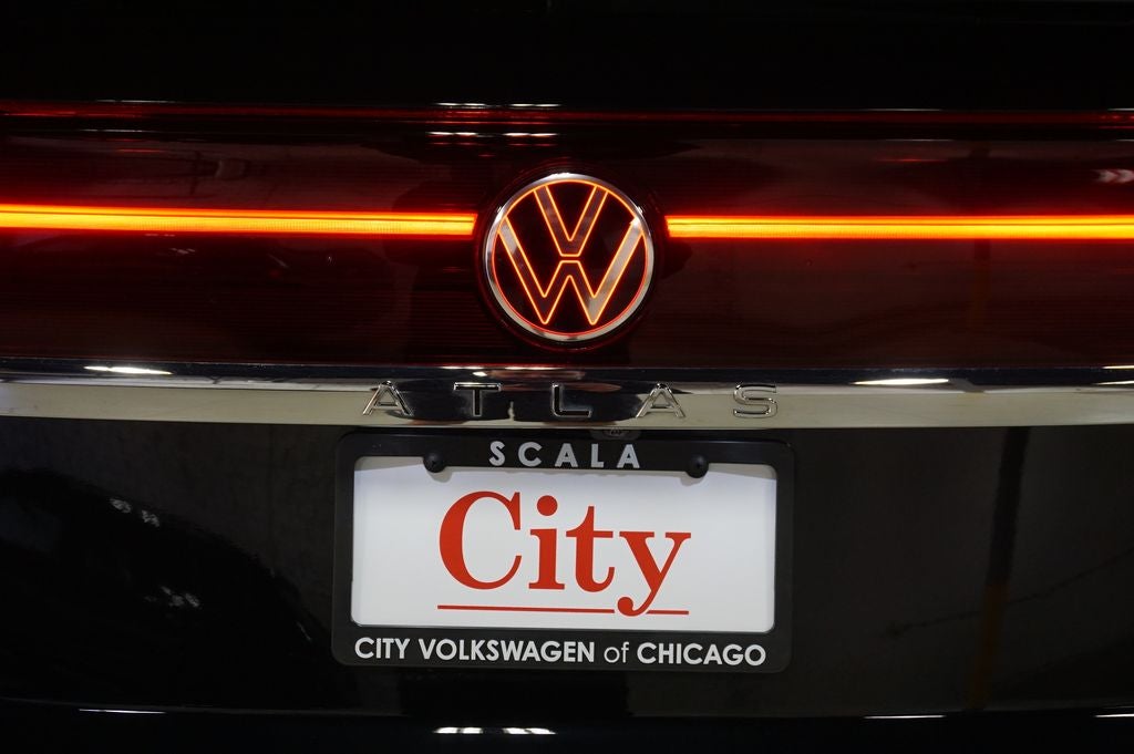 2025 Volkswagen Atlas Cross Sport 2.0T SEL Premium R-Line