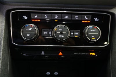 2023 Volkswagen Atlas Cross Sport 3.6L V6 SEL Premium R-Line