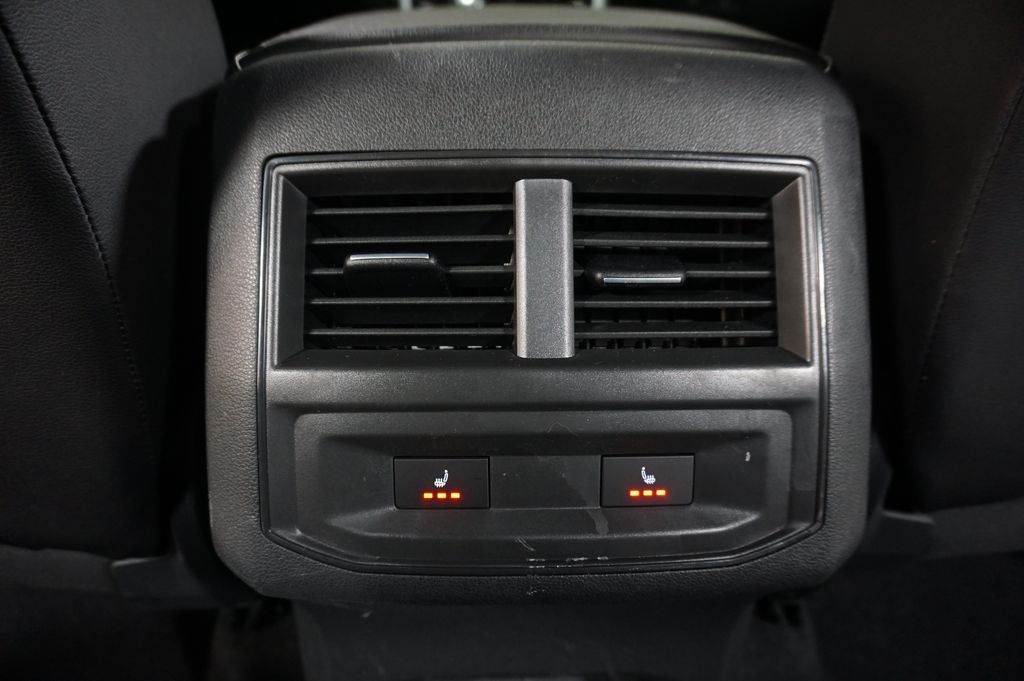 2023 Volkswagen Atlas Cross Sport 3.6L V6 SEL Premium R-Line