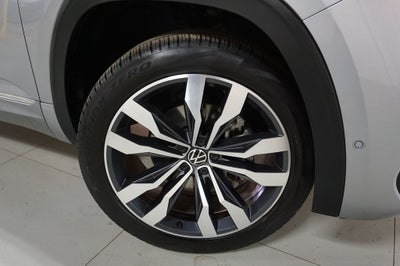 2023 Volkswagen Atlas Cross Sport 3.6L V6 SEL Premium R-Line