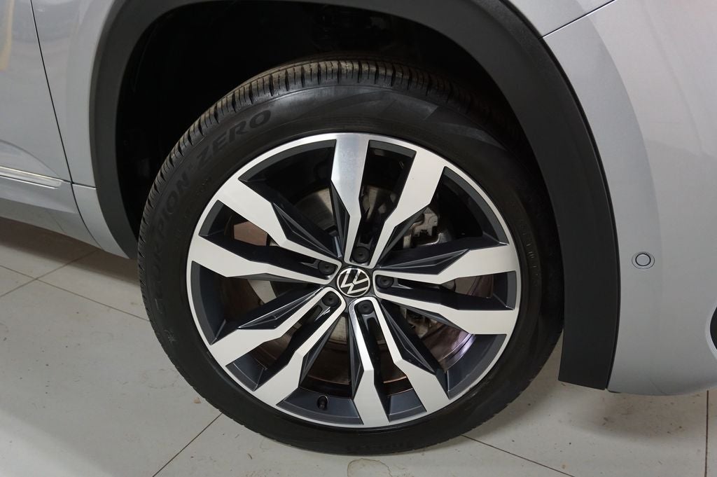 2023 Volkswagen Atlas Cross Sport 3.6L V6 SEL Premium R-Line