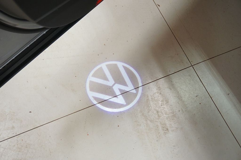 2023 Volkswagen Atlas Cross Sport 3.6L V6 SEL Premium R-Line