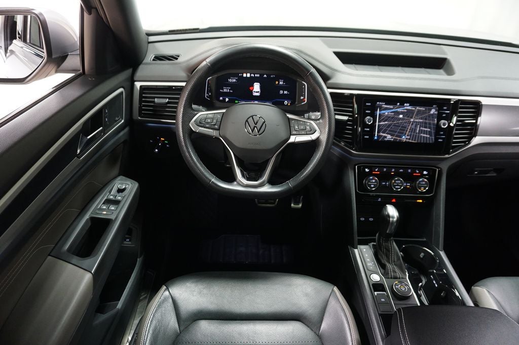 2023 Volkswagen Atlas Cross Sport 3.6L V6 SEL Premium R-Line
