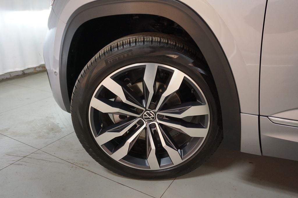 2023 Volkswagen Atlas Cross Sport 3.6L V6 SEL Premium R-Line