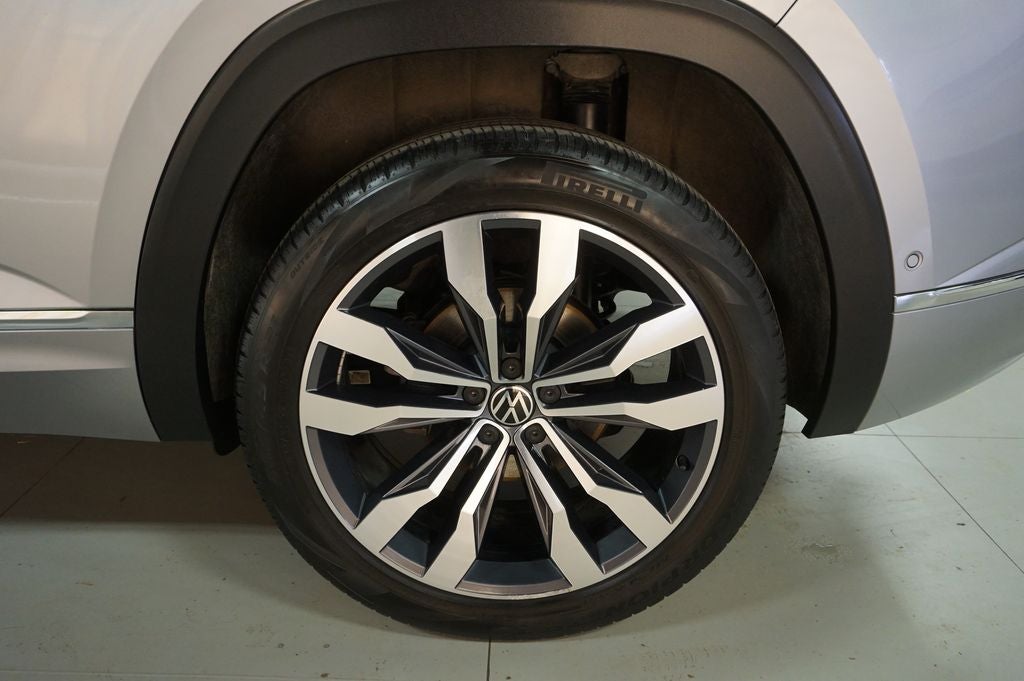 2023 Volkswagen Atlas Cross Sport 3.6L V6 SEL Premium R-Line