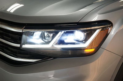 2023 Volkswagen Atlas Cross Sport 3.6L V6 SEL Premium R-Line