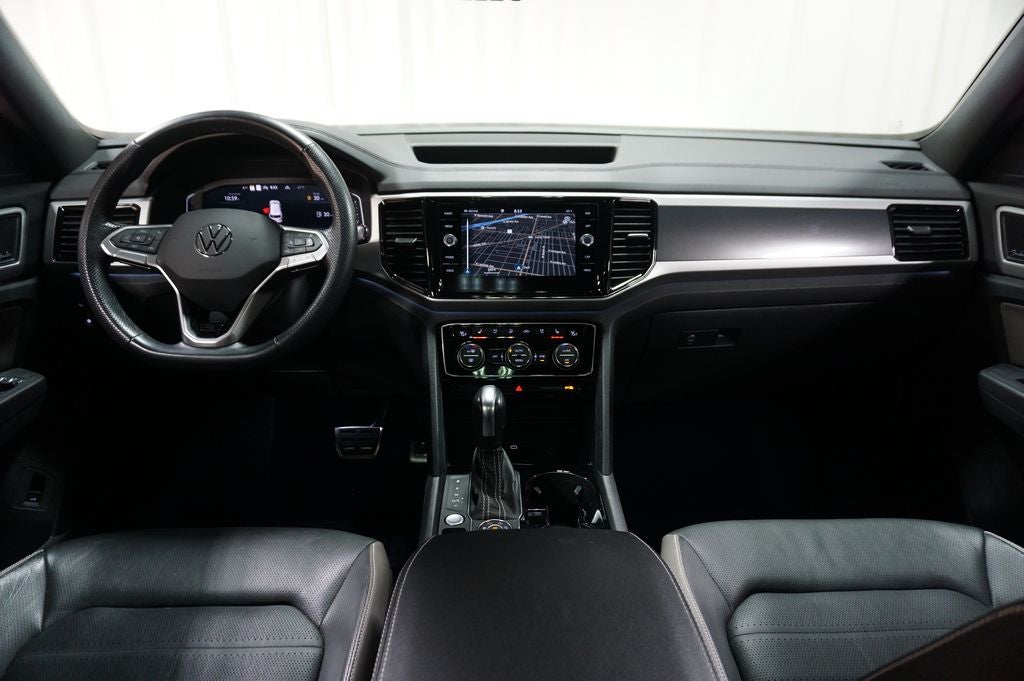 2023 Volkswagen Atlas Cross Sport 3.6L V6 SEL Premium R-Line