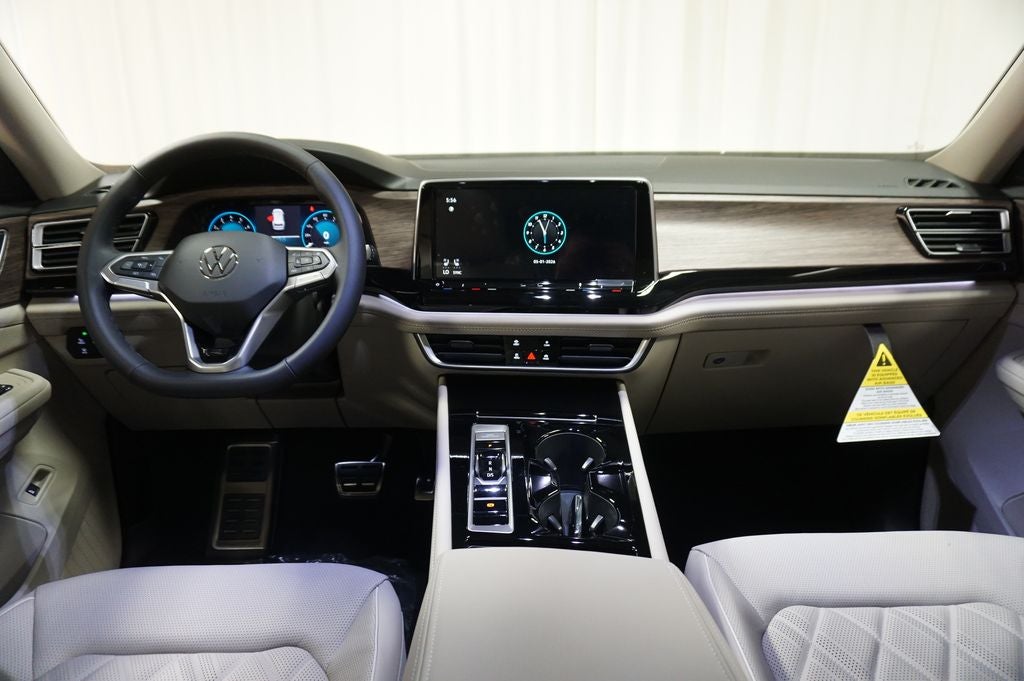 2026 Volkswagen Atlas 2.0T SEL Premium R-Line