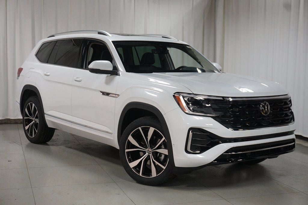 2026 Volkswagen Atlas 2.0T SEL Premium R-Line