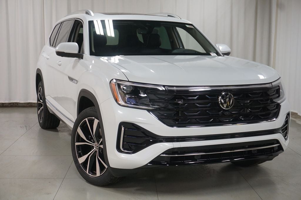 2026 Volkswagen Atlas 2.0T SEL Premium R-Line