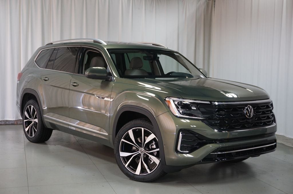 2026 Volkswagen Atlas 2.0T SEL Premium R-Line