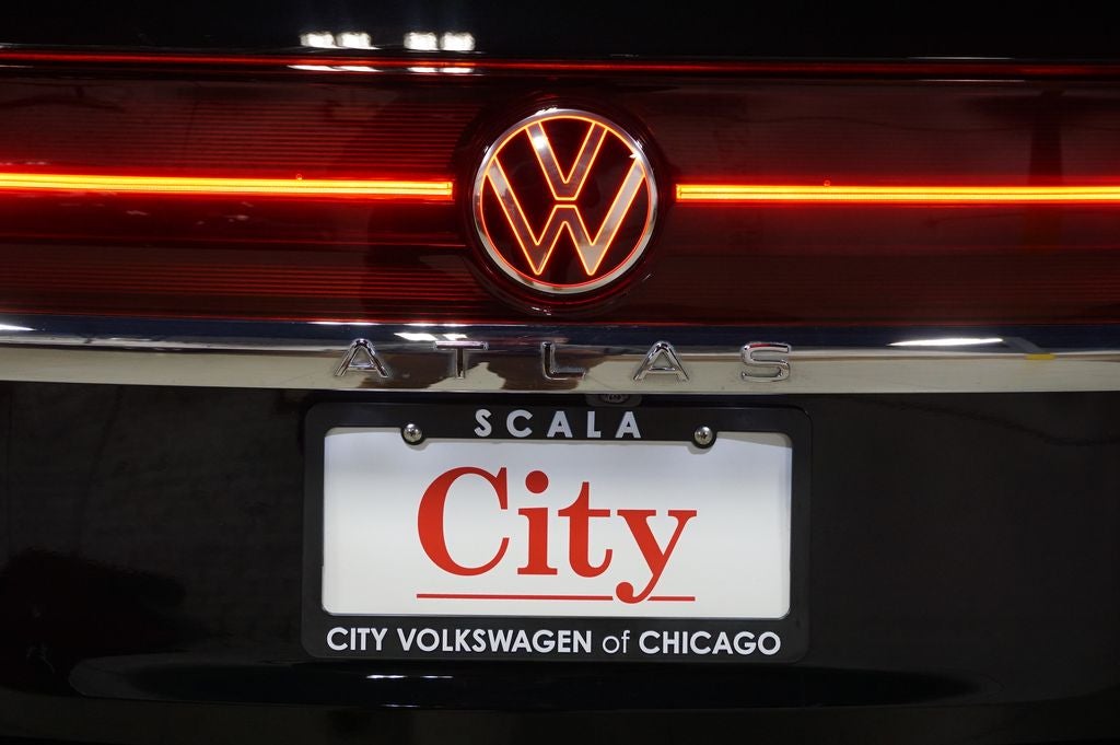 2025 Volkswagen Atlas 2.0T SEL Premium R-Line