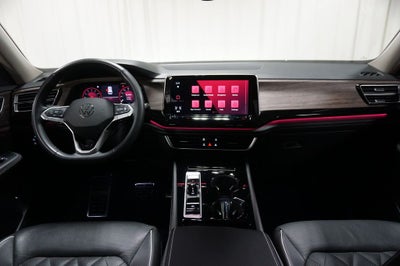 2025 Volkswagen Atlas 2.0T SEL Premium R-Line