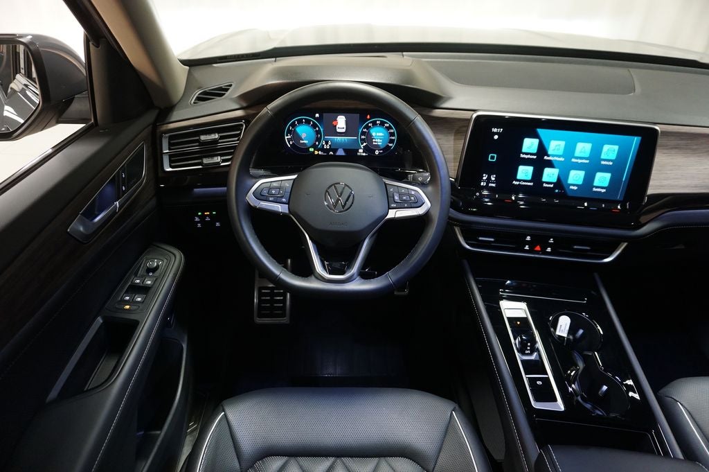 2025 Volkswagen Atlas 2.0T SEL Premium R-Line