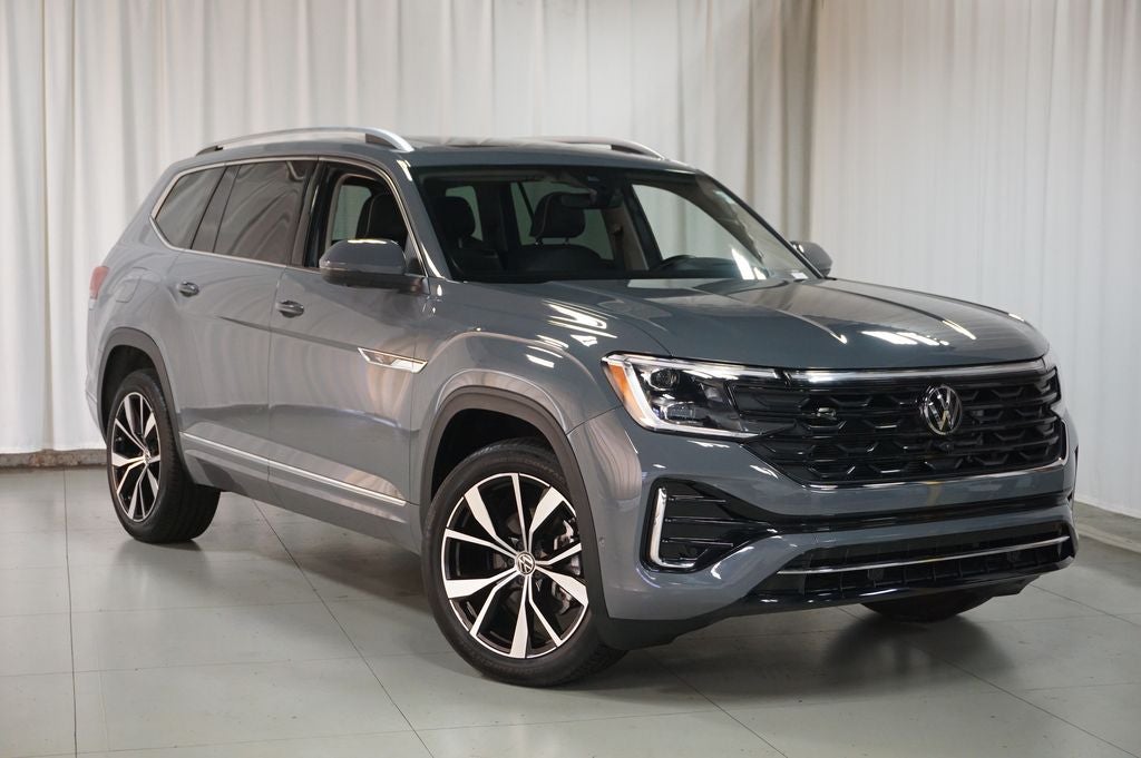2025 Volkswagen Atlas 2.0T SEL Premium R-Line