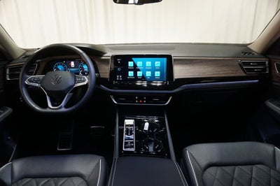 2025 Volkswagen Atlas 2.0T SEL Premium R-Line