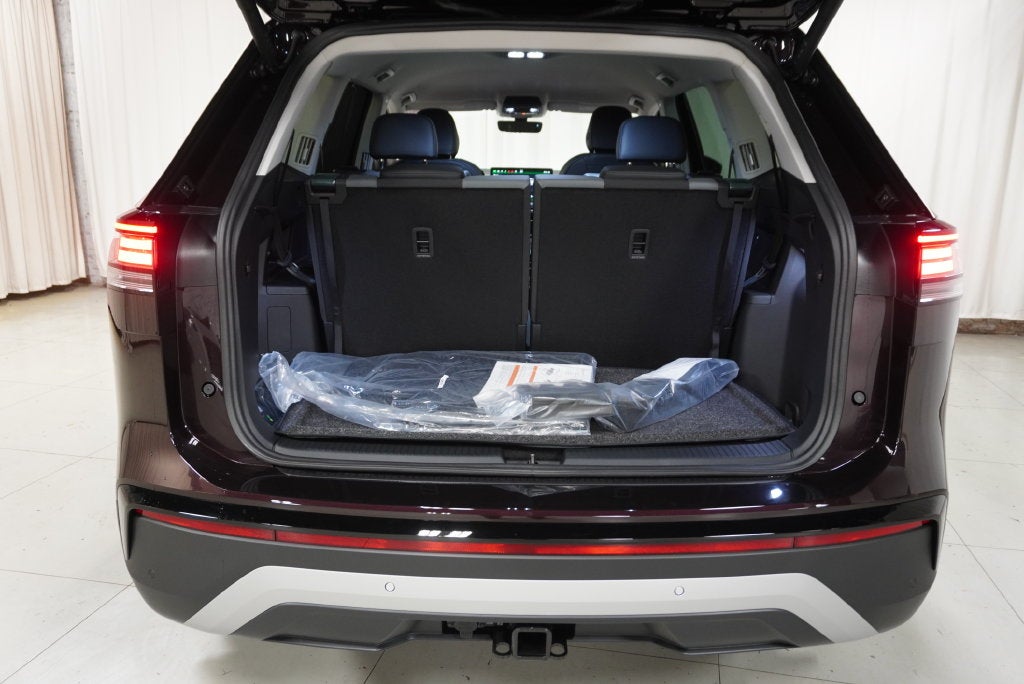 2027 Volkswagen Atlas SE w/Technology