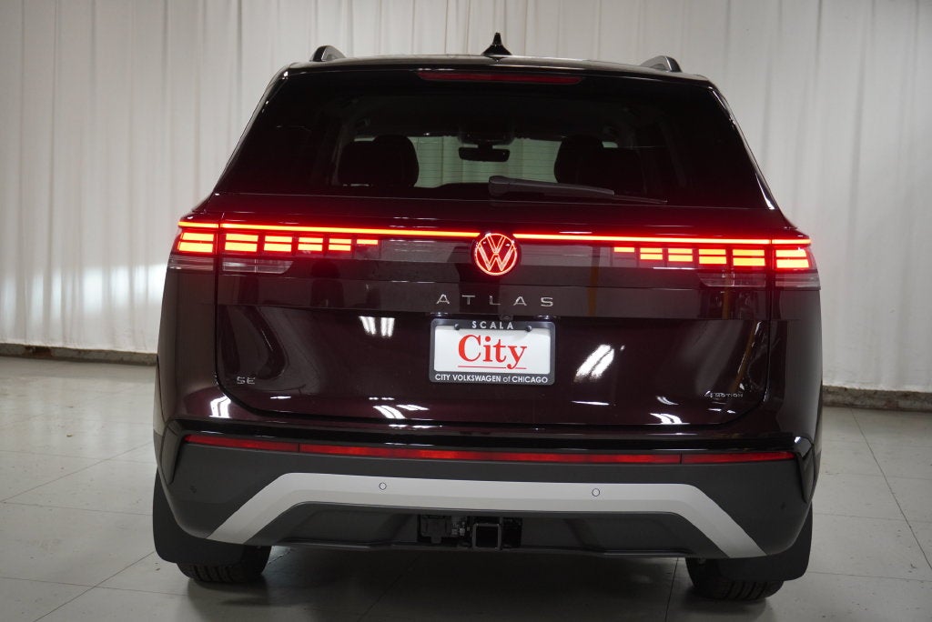 2027 Volkswagen Atlas SE w/Technology