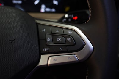 2027 Volkswagen Atlas SE w/Technology