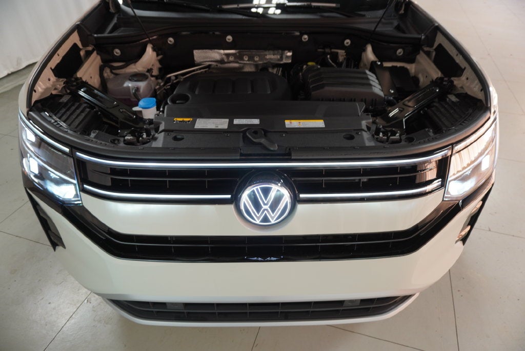 2027 Volkswagen Atlas SE w/Technology