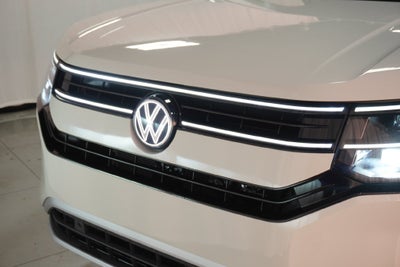 2027 Volkswagen Atlas SE w/Technology