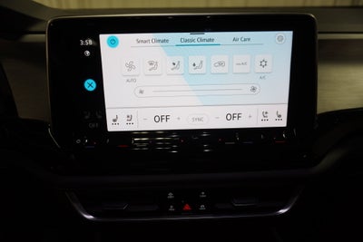 2026 Volkswagen Atlas Cross Sport SE w/Technology