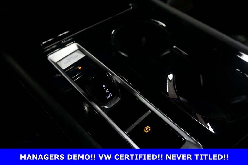 2025 Volkswagen Atlas Cross Sport 2.0T SE w/Technology