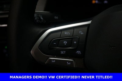 2025 Volkswagen Atlas Cross Sport 2.0T SE w/Technology