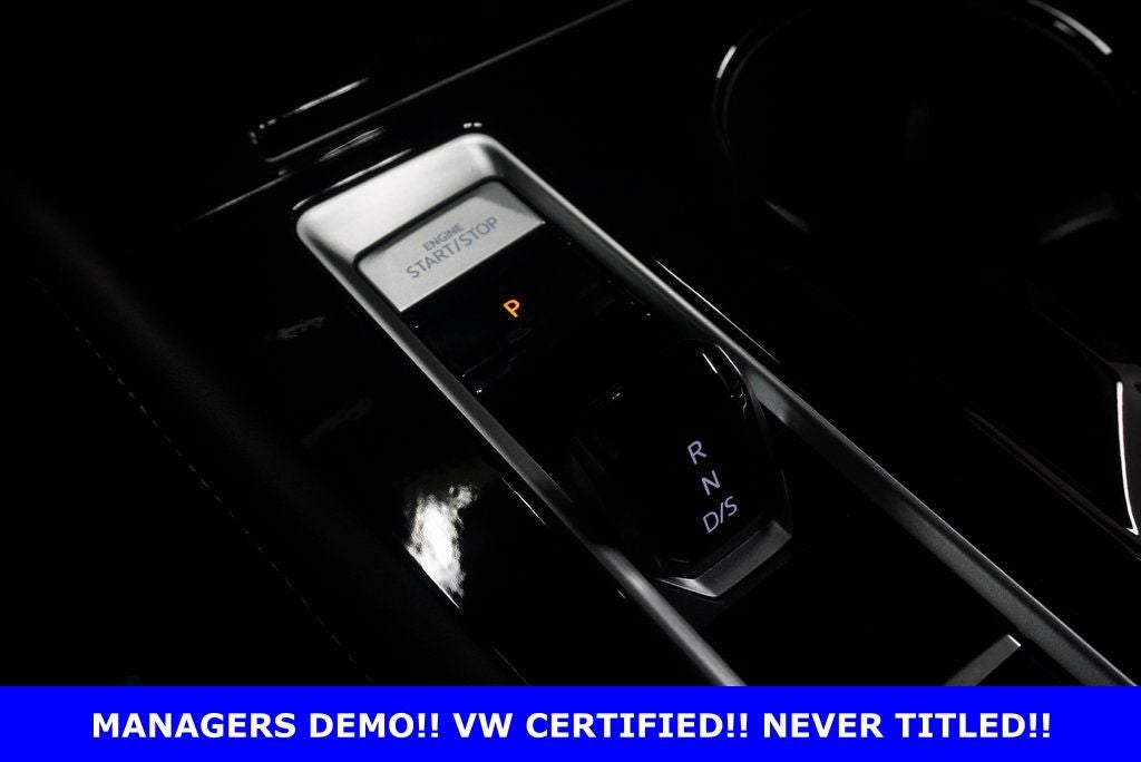 2025 Volkswagen Atlas Cross Sport 2.0T SE w/Technology