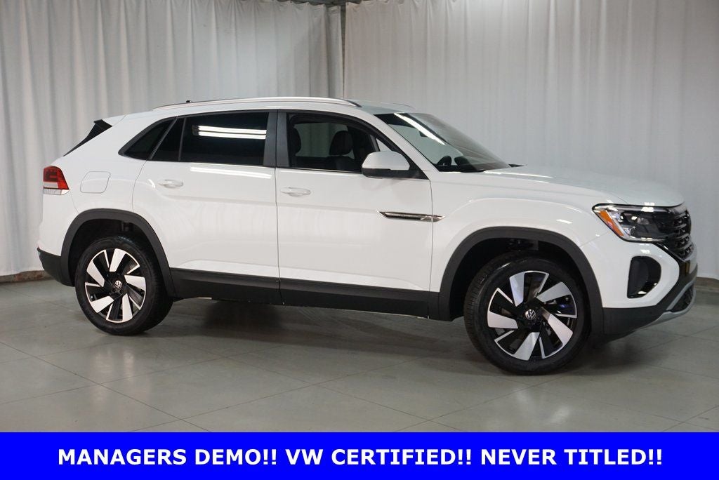 2025 Volkswagen Atlas Cross Sport 2.0T SE w/Technology
