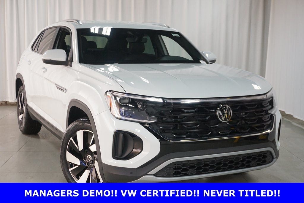 2025 Volkswagen Atlas Cross Sport 2.0T SE w/Technology