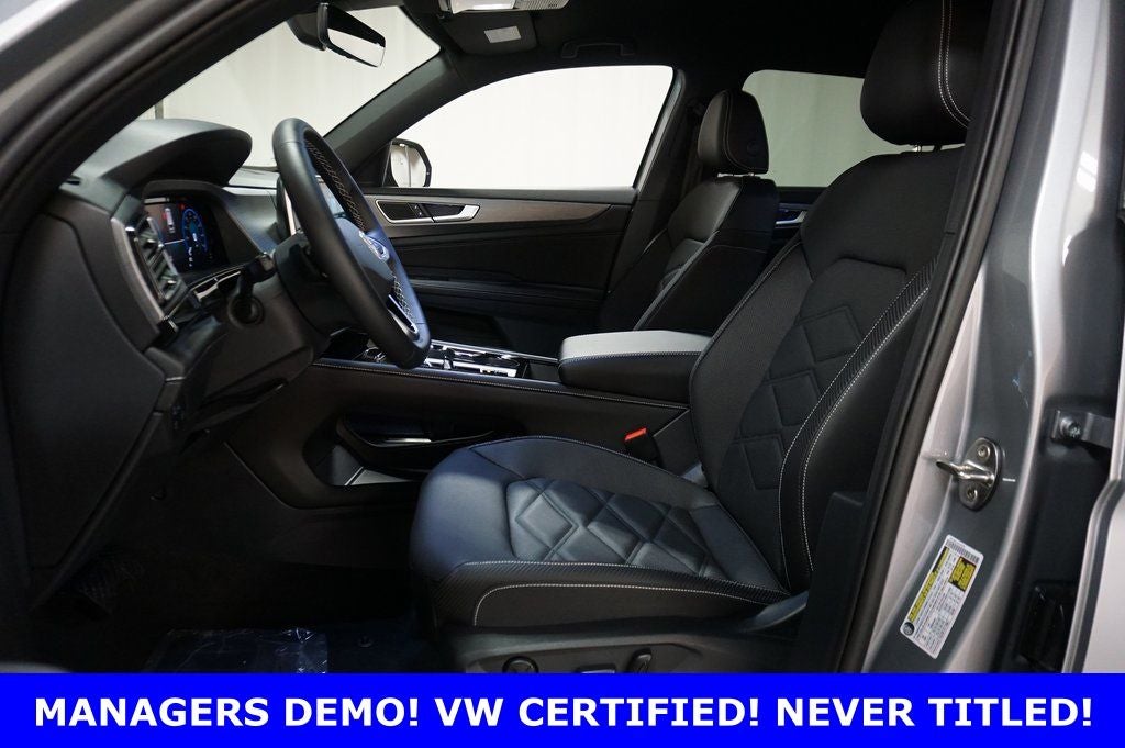 2025 Volkswagen Atlas Cross Sport 2.0T SE w/Technology