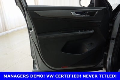 2025 Volkswagen Atlas Cross Sport 2.0T SE w/Technology